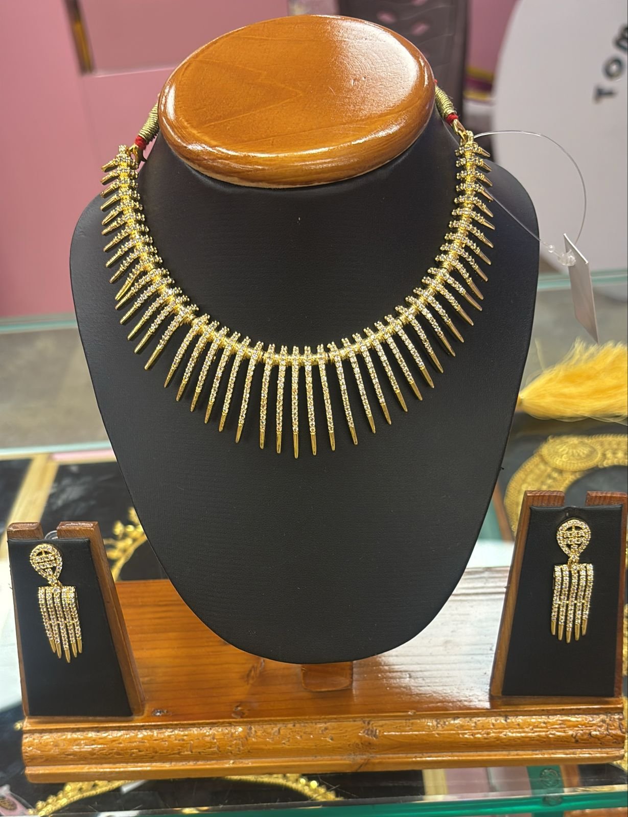 Diamond Finish Spike Necklace Set